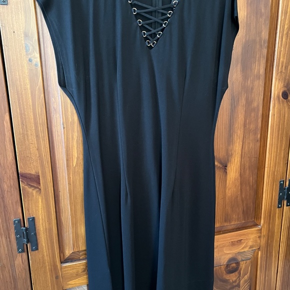 LYSSE' Black Dress - Picture 8 of 14